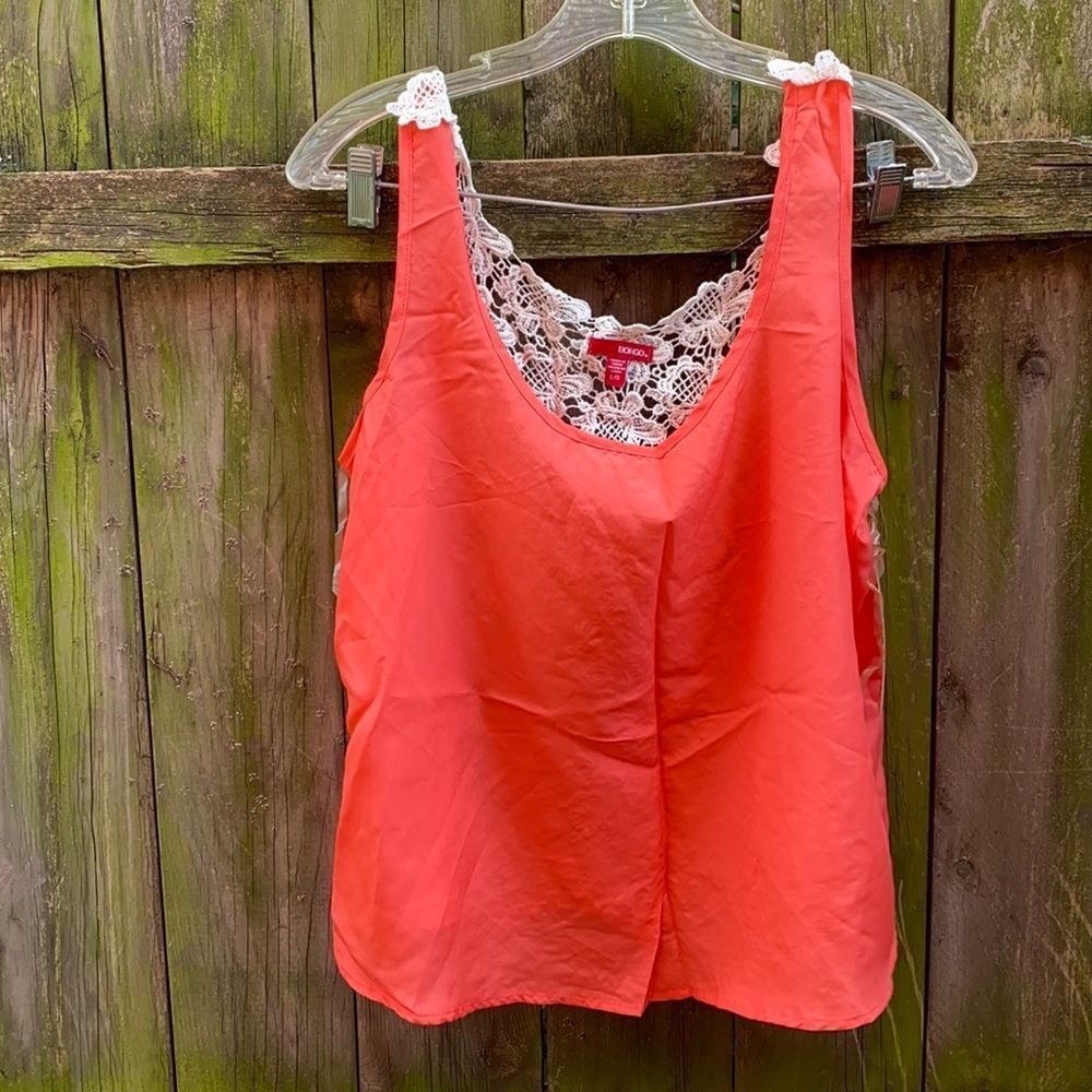 Bongo tank top sz. L NWT